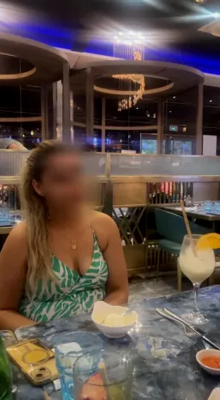 Alberte, 40