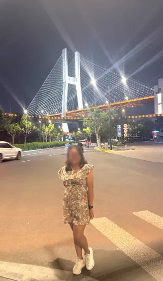 Bente, 34