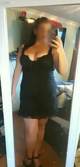Caroline, 35