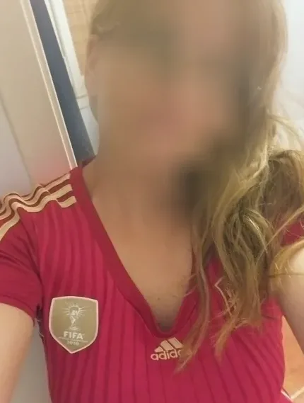 Molly, 35