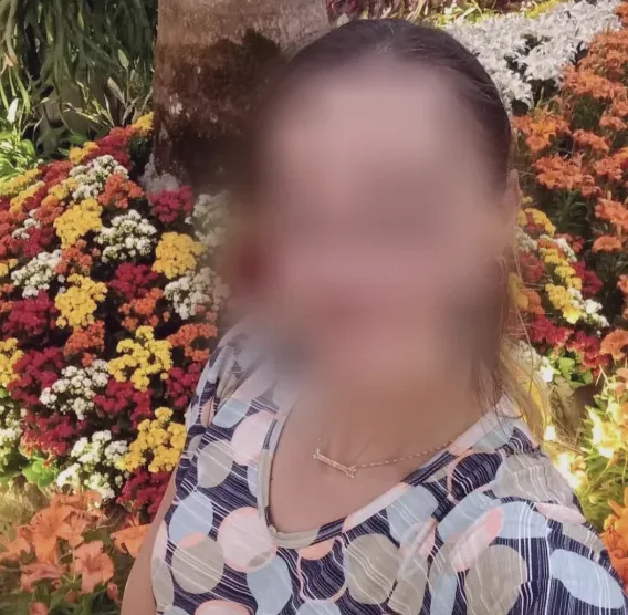Nicoline, 33