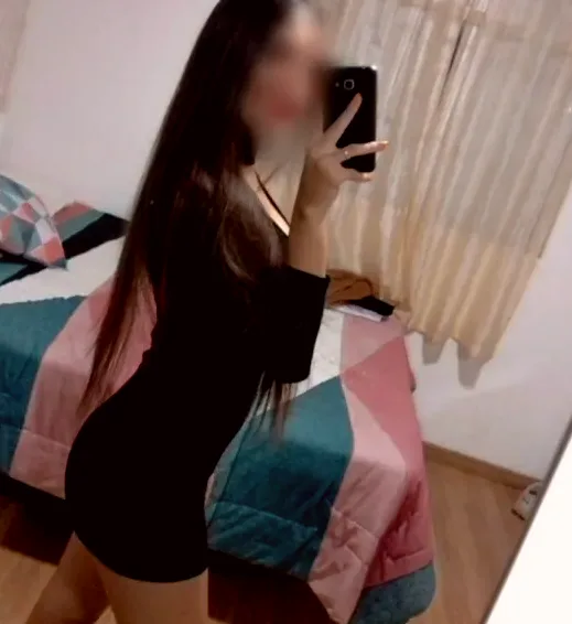 Sofia, 31